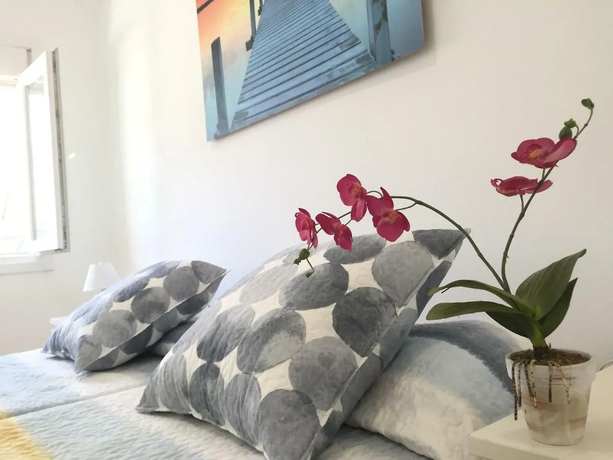 Ferienwohnung Sol Cavet Con Jardin Portaventura Cambrils Spanien