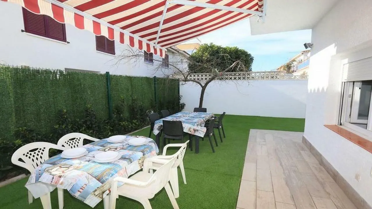 Ferienwohnung Sol Cavet Con Jardin Portaventura Cambrils